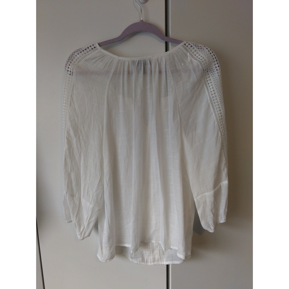 Womens Feminine Crochet Details Sheer Top Size M White Boho Beachy Coastal - Picture 2 of 8